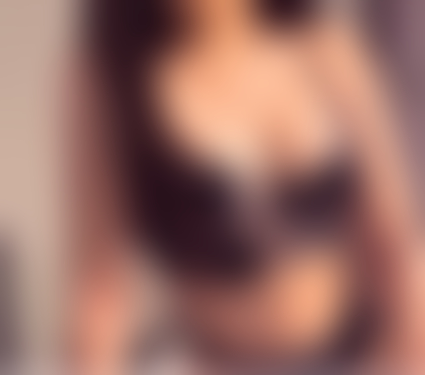Escorts West Midlands Birmingham - Photos for Massage queen in your area | I have massage table x |